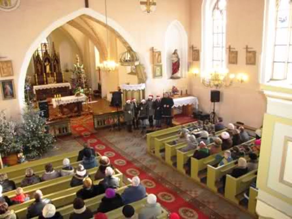 Koncert kolęd w kościele w Dobrzykach (2009)