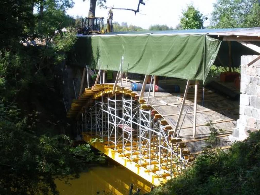 Przebudowa Mostu w Dobrzykach (2009)